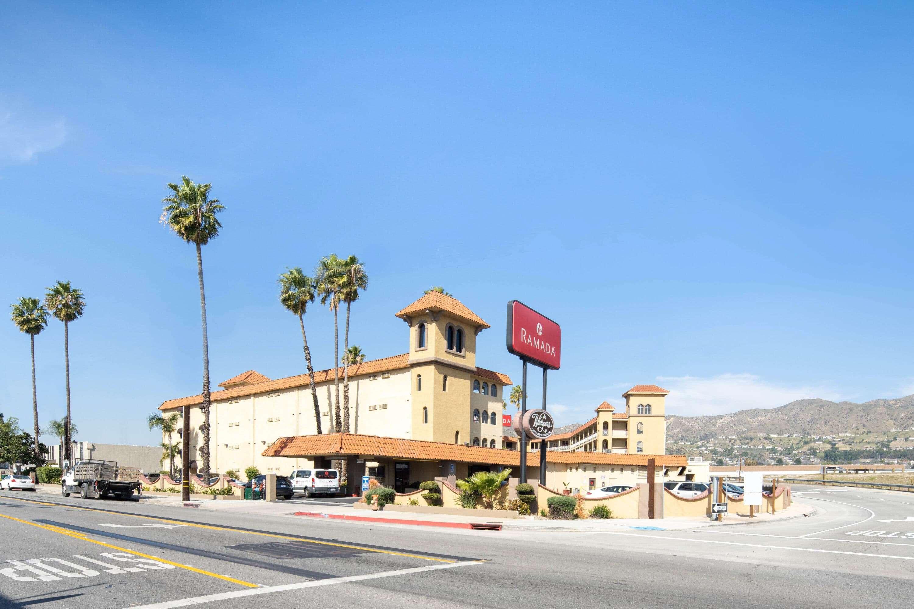 Ramada By Wyndham Burbank Airport Hotel Luaran gambar