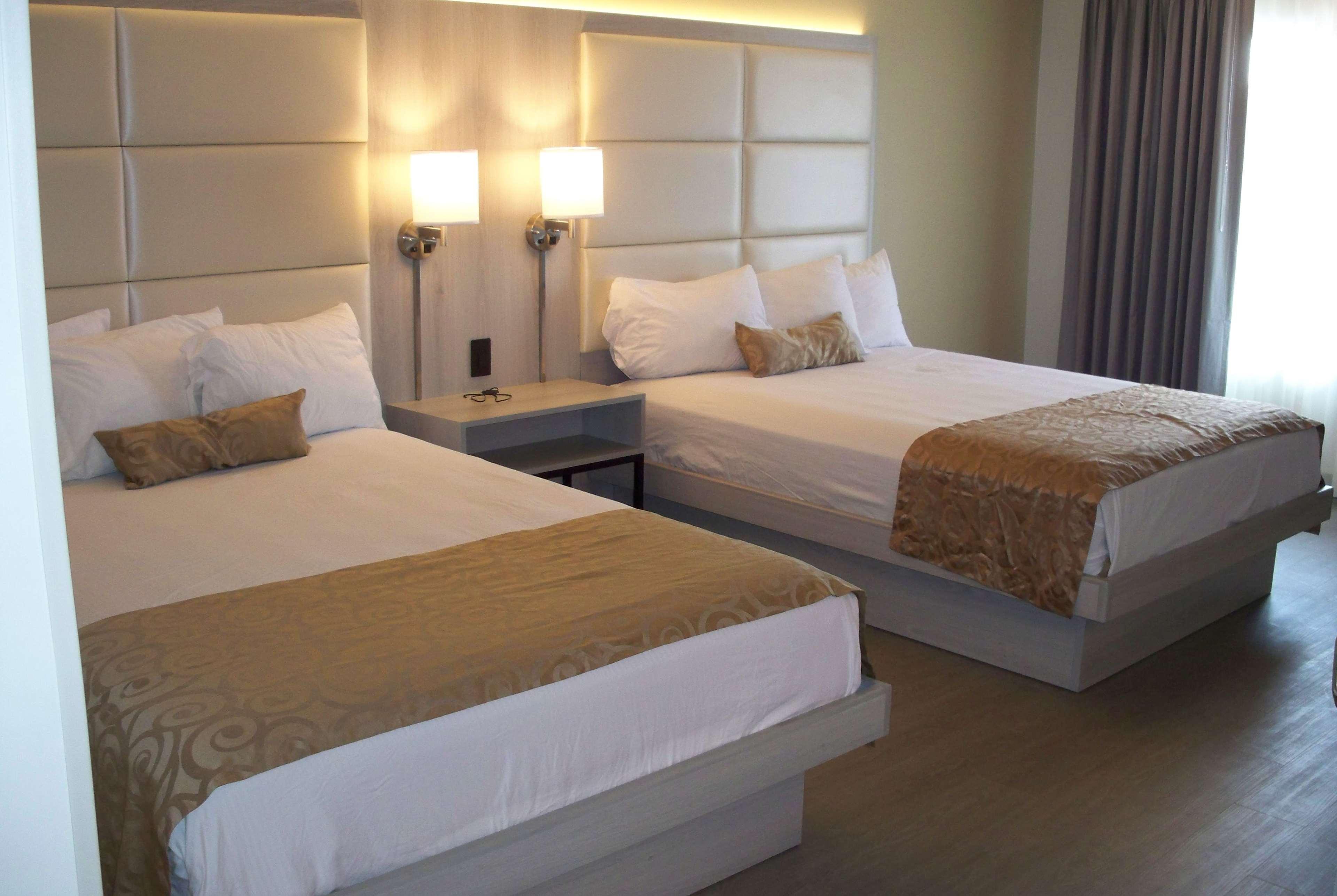 Ramada By Wyndham Burbank Airport Hotel Luaran gambar