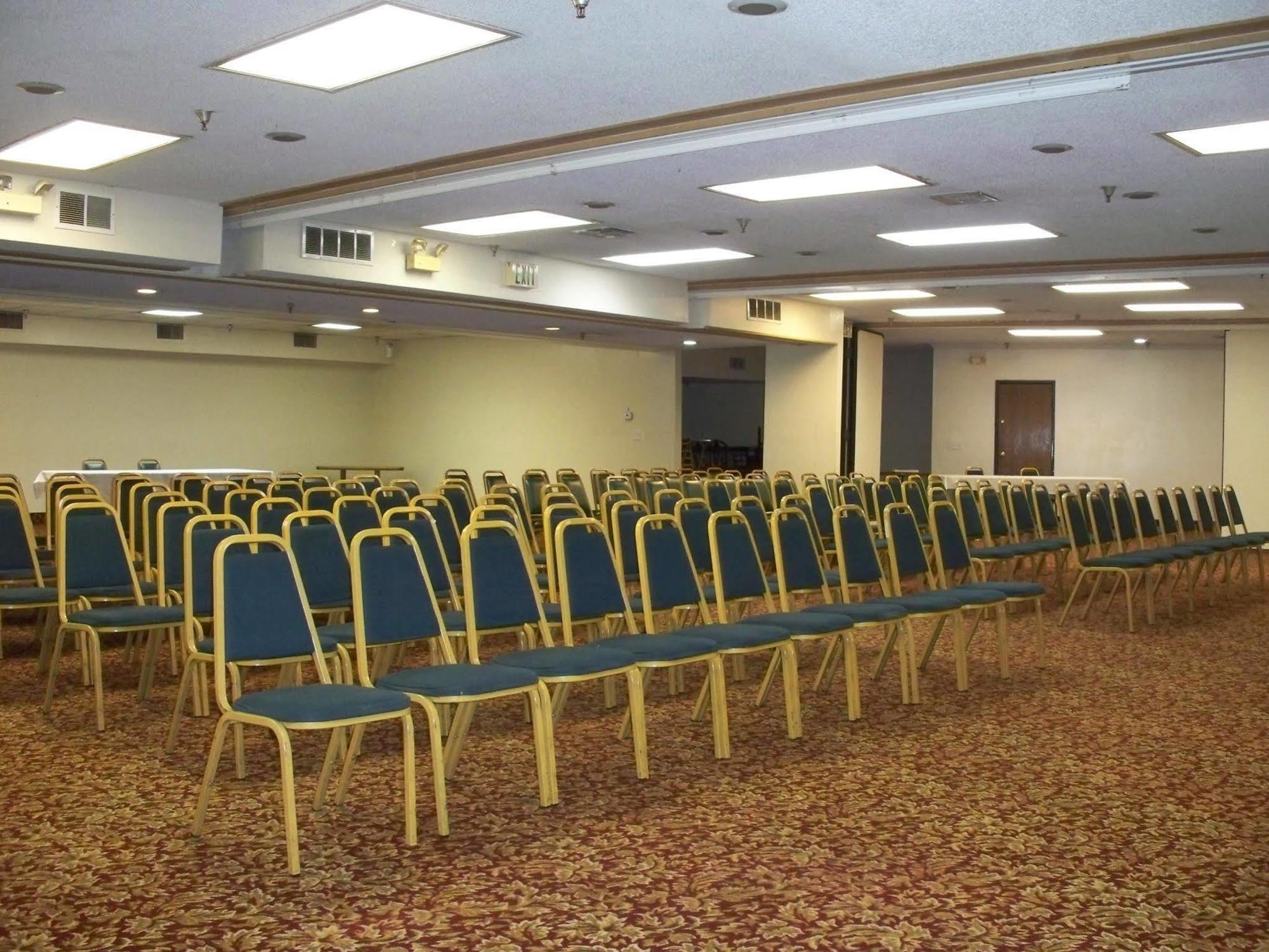 Ramada By Wyndham Burbank Airport Hotel Luaran gambar